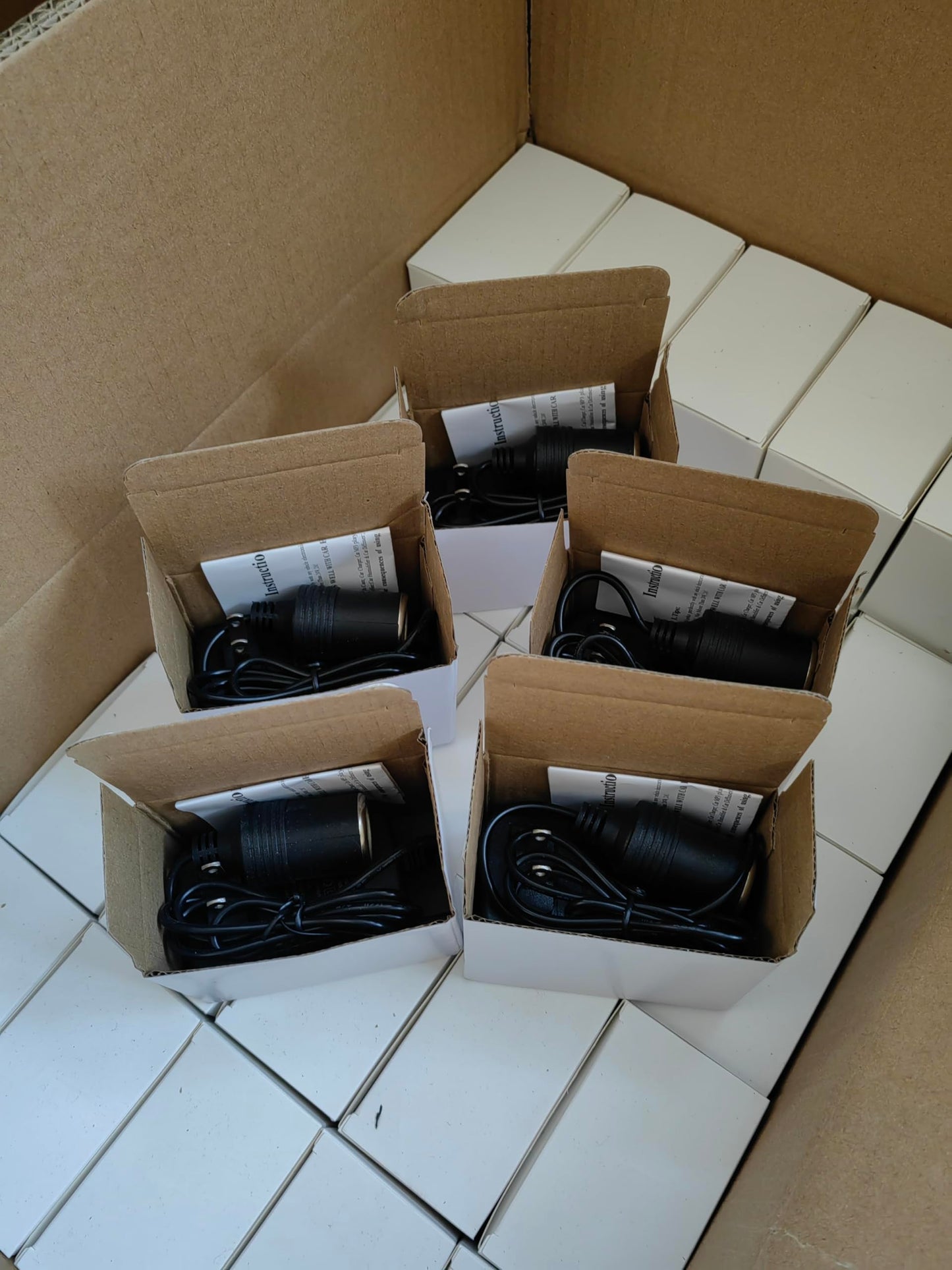 Lesleyye AC to DC Converter 12V 2A Car Adapter